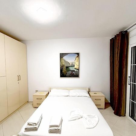 Brunari Apartment Влёра Экстерьер фото