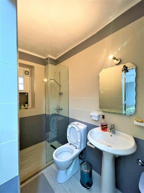 Brunari Apartment Влёра Экстерьер фото