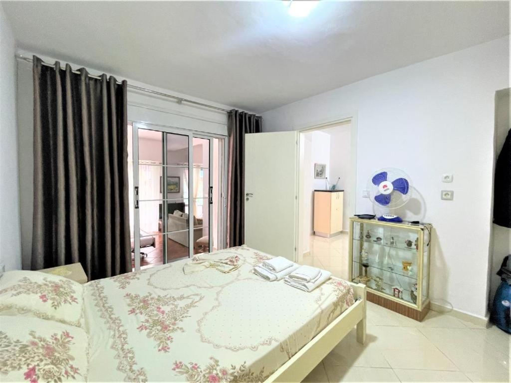 Brunari Apartment Влёра Экстерьер фото
