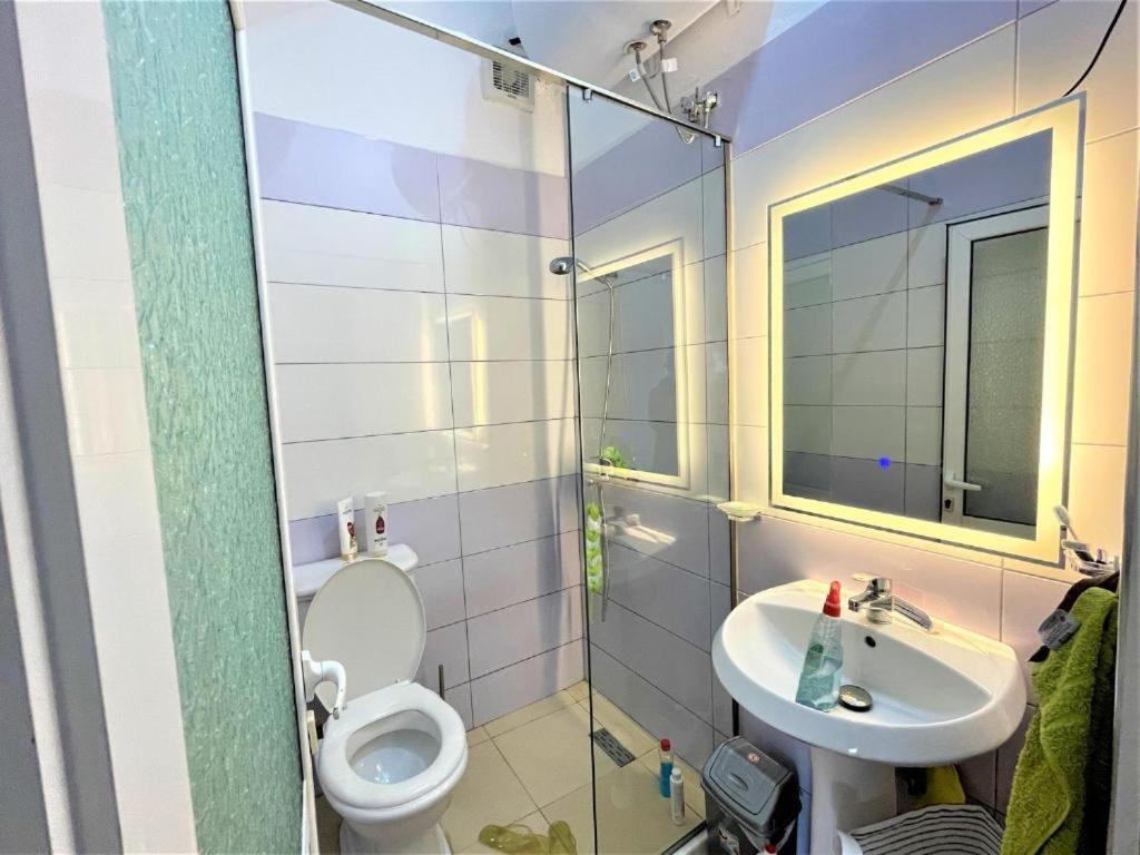 Brunari Apartment Влёра Экстерьер фото
