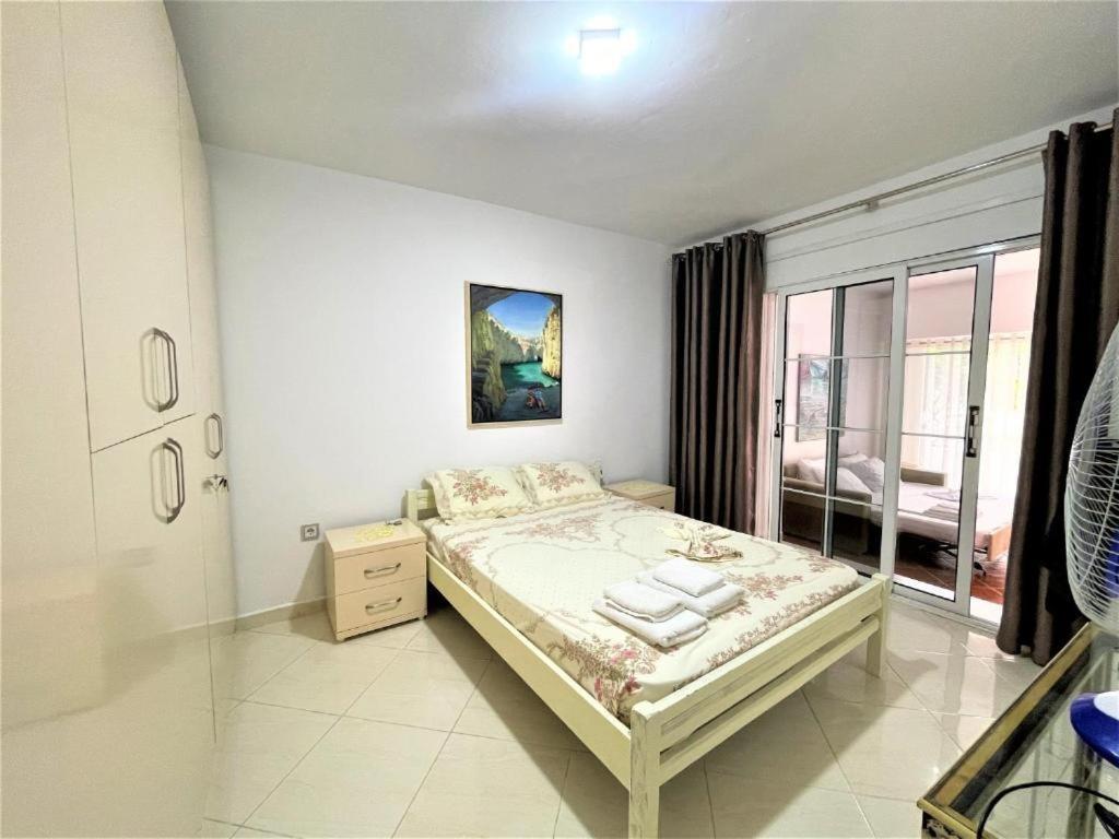 Brunari Apartment Влёра Экстерьер фото